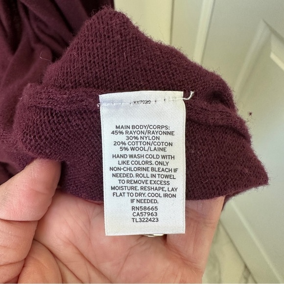 Leith Drape Front Long Duster Lightweight Cardigan Burgandy SZ Medium - Picture 10 of 10